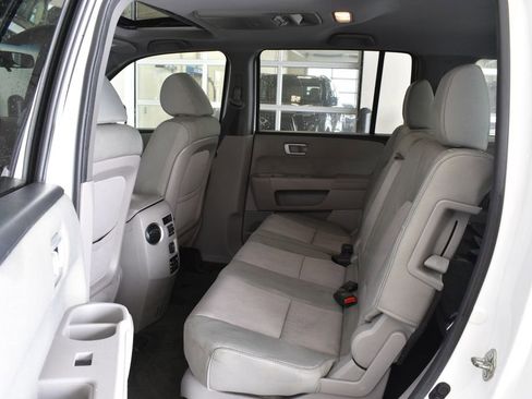 Used 2015 Honda Pilot SE image 26