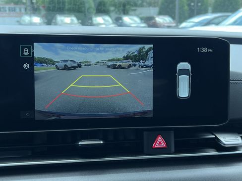 New 2026 Kia Carnival EX FWD image 24