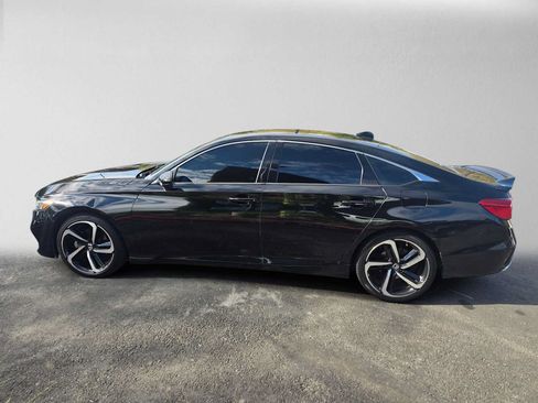 Used 2019 Honda Accord Sport image 6
