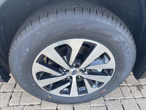 New 2025 Subaru Outback Premium image 3