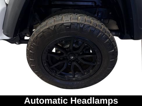 Used 2020 Jeep Gladiator Sport w/ Quick Order Package 24S AWD/4WD image 14