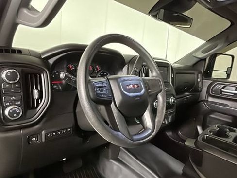 Used 2024 GMC Sierra 2500 Pro AWD/4WD image 13