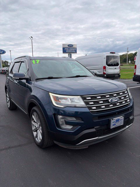 Used 2017 Ford Explorer Limited AWD/4WD image 3