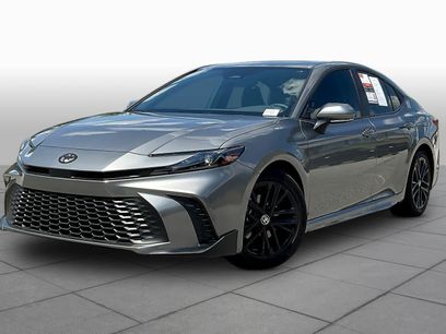 Used 2026 Toyota Camry SE w/ Convenience Package