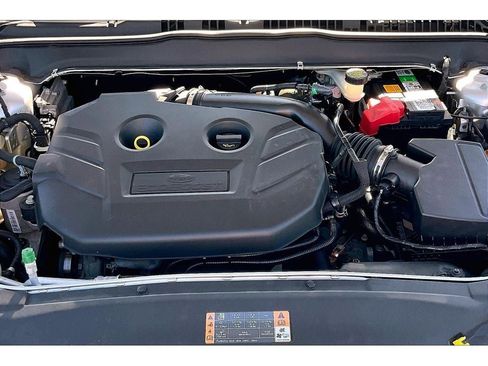 Used 2017 Ford Fusion Titanium FWD image 12
