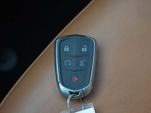 Used 2020 Cadillac XT4 Premium Luxury image 28