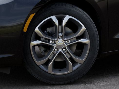 New 2026 Chrysler Pacifica Pinnacle FWD image 38