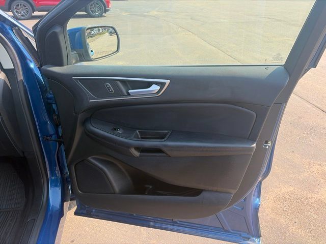 Used 2023 Ford Edge SEL AWD/4WD image 29