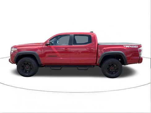 Used 2022 Toyota Tacoma TRD Off-Road w/ Technology Package AWD/4WD image 6