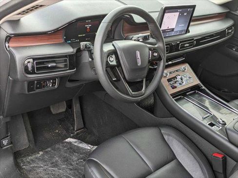 New 2023 Lincoln Aviator Reserve w/ Equipment Group 201A image 7