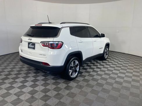 Used 2019 Jeep Compass Limited AWD/4WD image 4