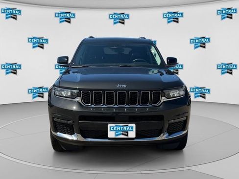 Used 2023 Jeep Grand Cherokee L Limited AWD/4WD image 9