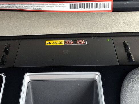 Certified 2026 Toyota Sienna Platinum AWD/4WD image 27