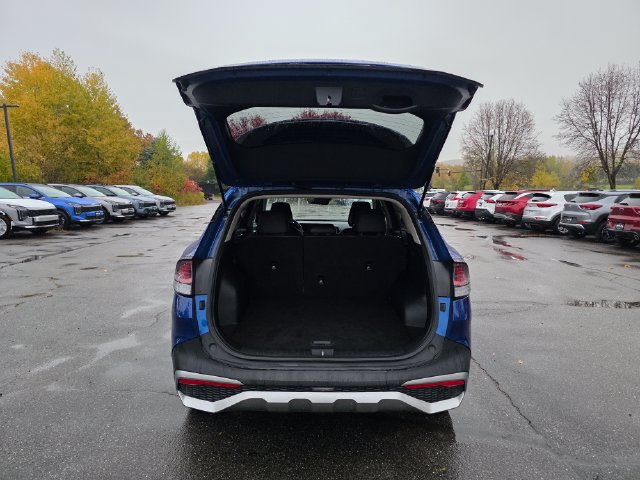 Certified 2023 Kia Sportage EX AWD/4WD image 10