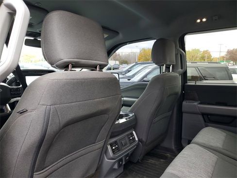 Used 2021 Ford F150 XLT w/ Equipment Group 302A High image 11