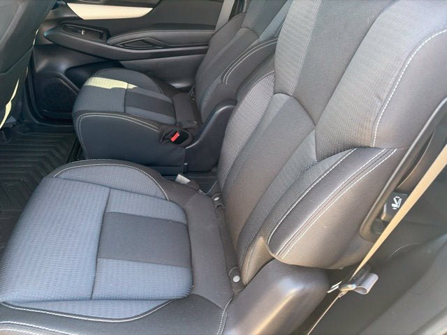 Used 2022 Subaru Ascent Premium w/ Convenience Package AWD/4WD image 18