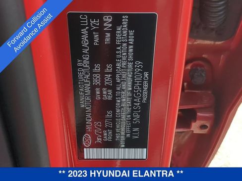 Used 2023 Hyundai Elantra SEL w/ Convenience Package FWD image 29