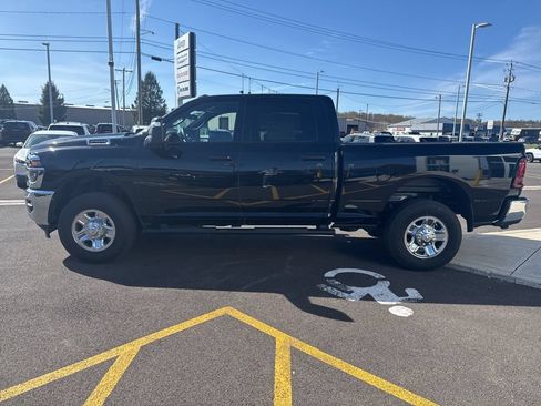 New 2026 RAM 2500 Tradesman AWD/4WD image 6