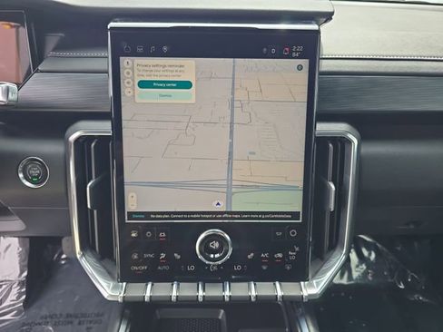 Certified 2025 GMC Acadia Elevation FWD image 19