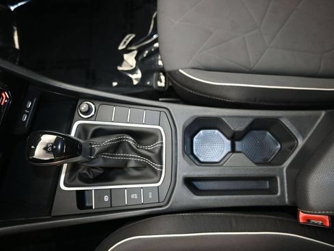 Used 2025 Volkswagen Jetta Sport FWD image 18