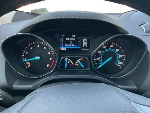 Used 2015 Ford Escape SE w/ Equipment Group 201A FWD image 13