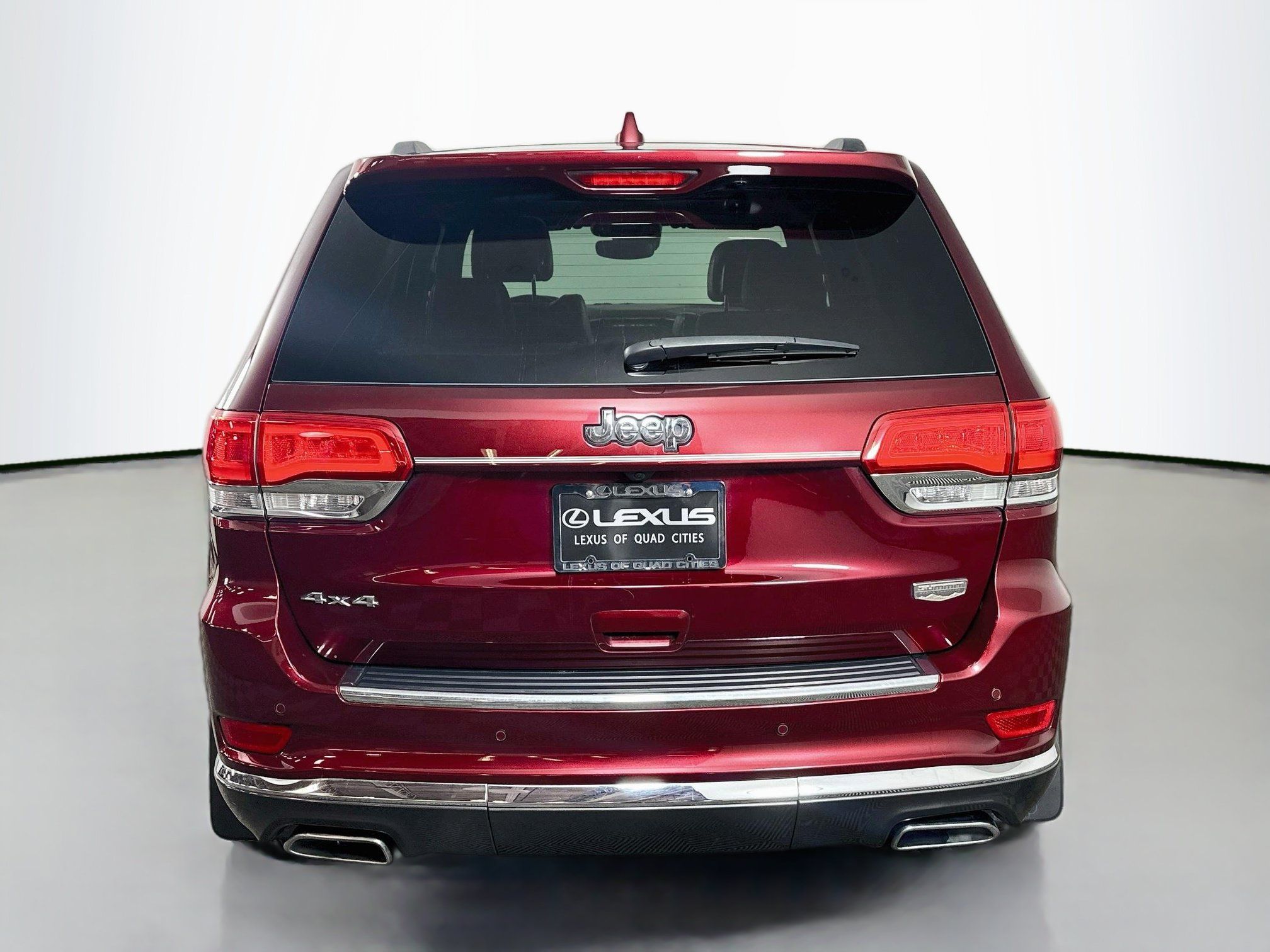 Used 2017 Jeep Grand Cherokee Summit AWD/4WD image 6
