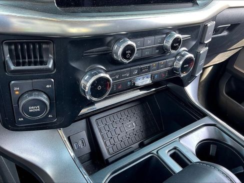 Used 2023 Ford F150 Lariat w/ Equipment Group 502A High image 25