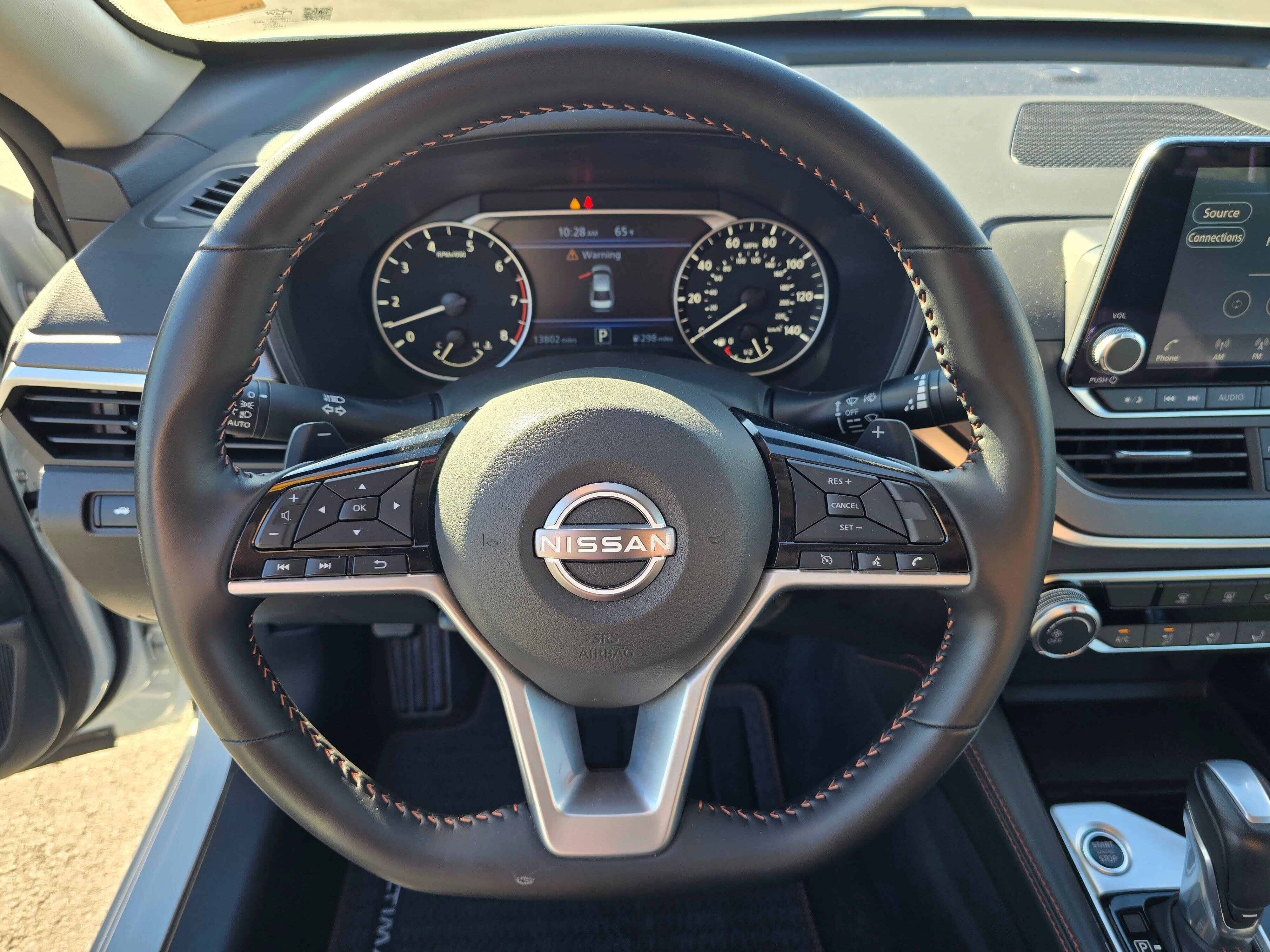 Used 2025 Nissan Altima 2.5 SR FWD image 21