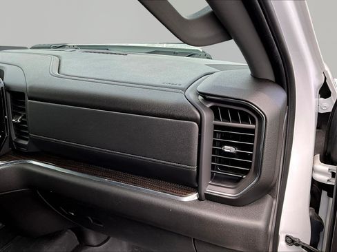 Used 2024 Chevrolet Silverado 3500 LT w/ All Star Edition AWD/4WD image 25