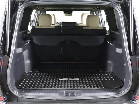 Used 2024 Lexus GX 550 image 23