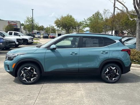New 2026 Kia Seltos EX FWD image 5