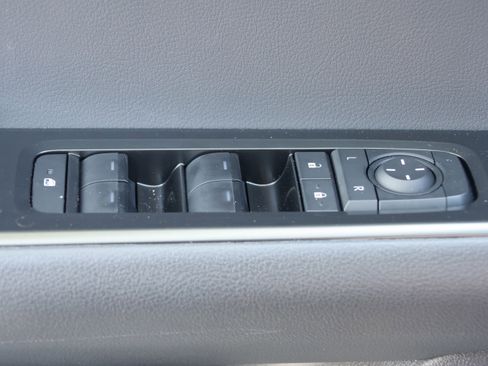 Used 2026 Lexus UX 300h FWD image 13