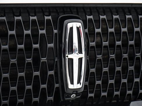 Used 2023 Lincoln Aviator Reserve w/ Equipment Group 201A image 37