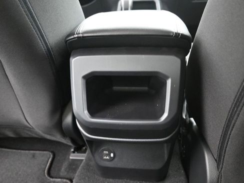 New 2025 Ford Ranger XLT w/ FX4 Off-Road Package image 14