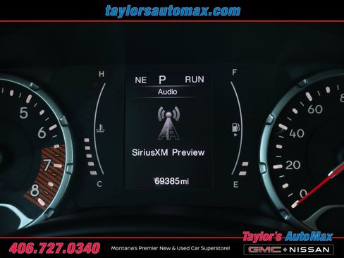 Used 2023 Jeep Renegade Latitude AWD/4WD image 7