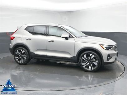 Used 2023 Volvo XC40 B5 Plus w/ Climate Package