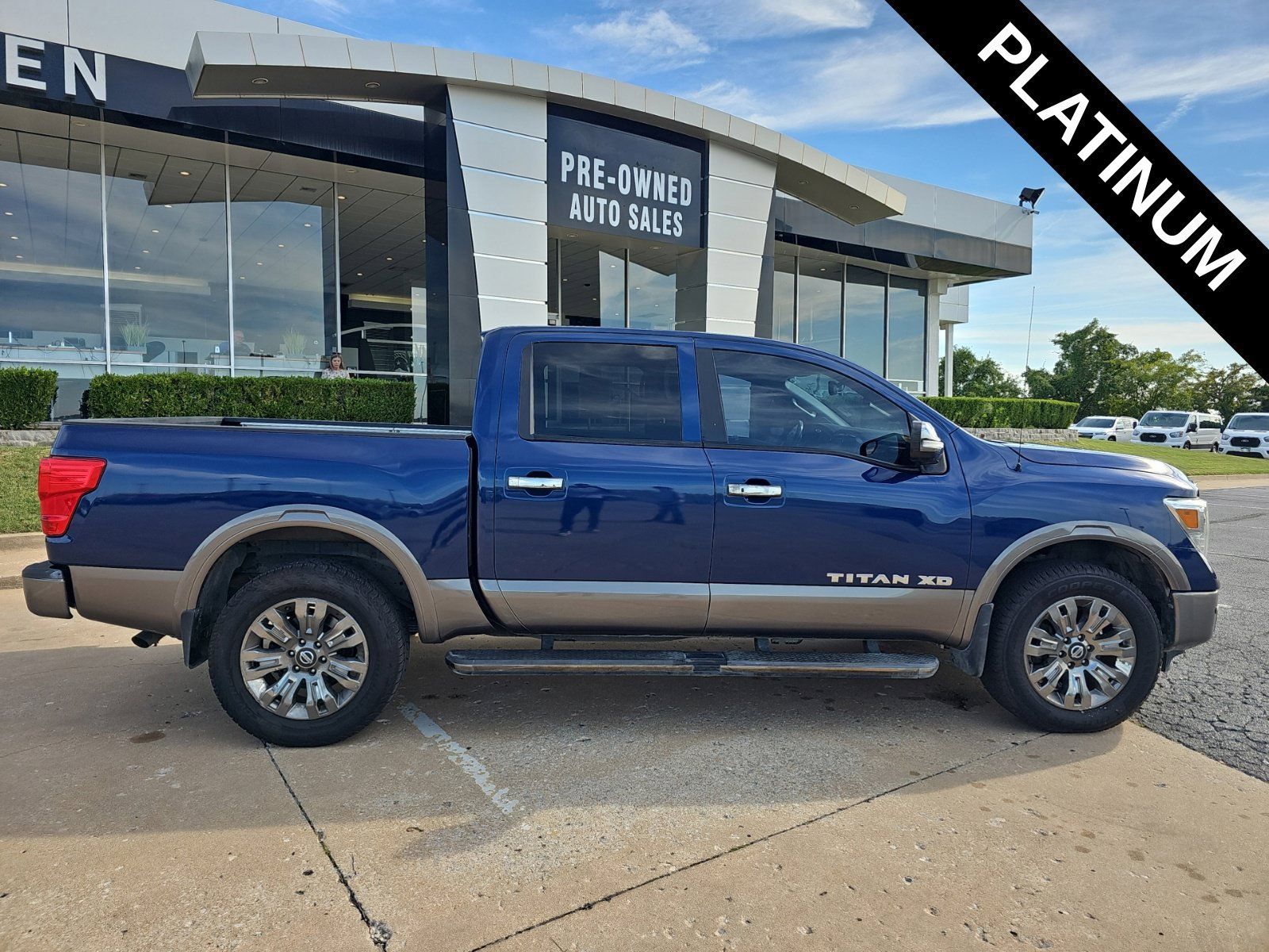 Used 2019 Nissan Titan Platinum Reserve w/ Platinum Utility Package AWD/4WD image 2