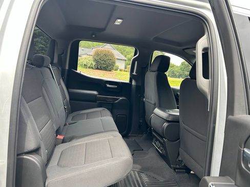Used 2020 GMC Sierra 1500 SLE w/ SLE Value Package RWD image 40