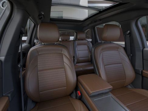 New 2026 Lincoln Nautilus Reserve image 10