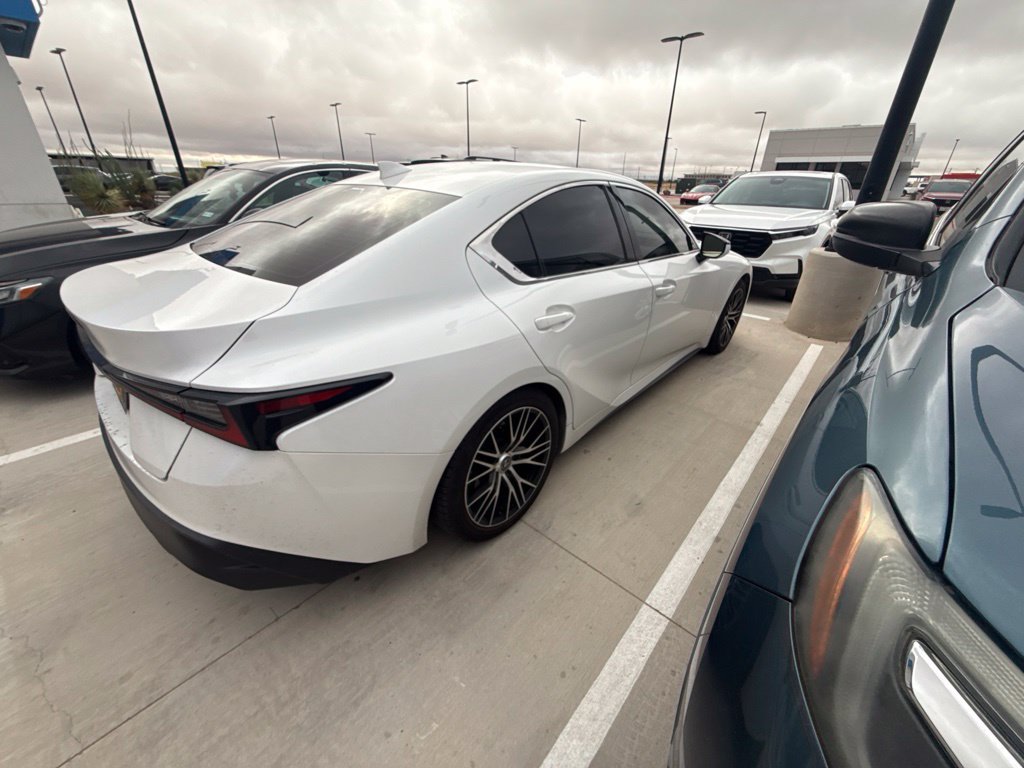 Used 2023 Lexus IS 300 w/ Comfort Package RWD image 3