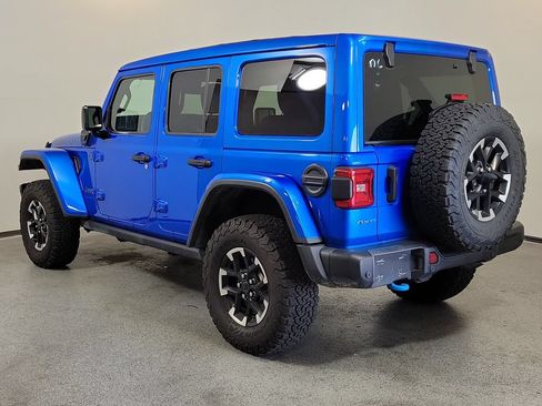 Used 2024 Jeep Wrangler Unlimited Rubicon 4xe AWD/4WD image 4