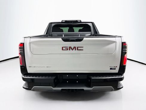 Used 2026 GMC Sierra EV AT4 AWD/4WD image 7