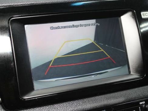 Used 2018 Kia Niro LX FWD image 16