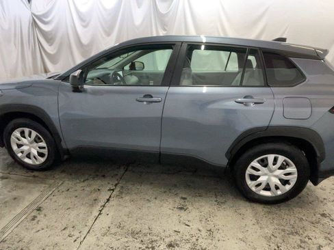 Used 2024 Toyota Corolla Cross L AWD/4WD image 13
