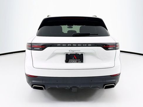 Certified 2023 Porsche Cayenne image 6