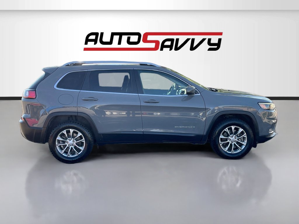 Used 2020 Jeep Cherokee Latitude Plus w/ Cold Weather Group AWD/4WD image 8