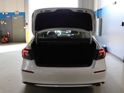 Used 2025 Honda Civic Sport image 23