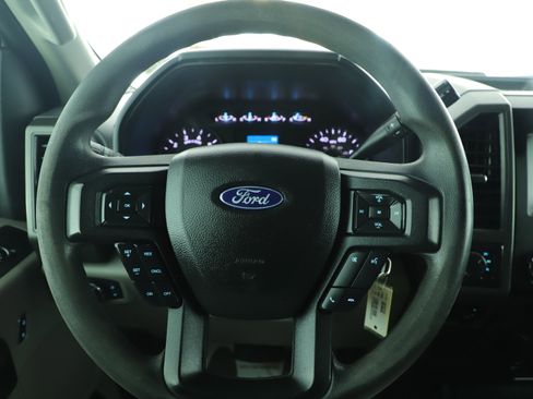 Used 2018 Ford F250 XL w/ Power Equipment Group image 15