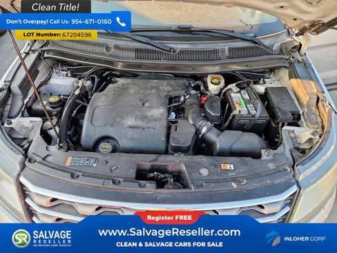 Used 2016 Ford Explorer XLT w/ Equipment Group 202A AWD/4WD image 16