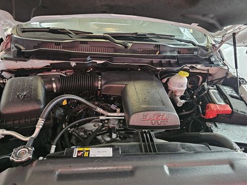 Used 2024 RAM 1500 Classic Warlock image 34